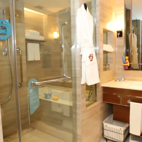 Jiabao Panda Childlike Theme Deluxe Twin Room