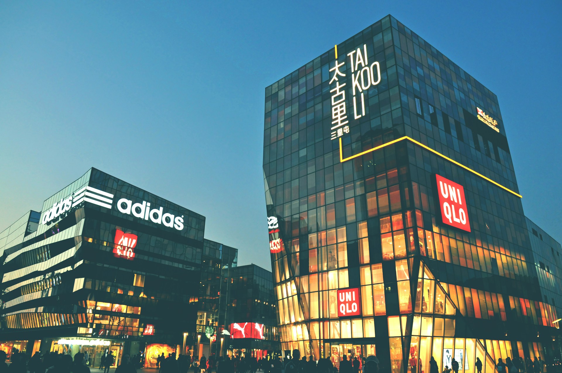 Shopping & Luxury Retail Near Kerry Hotel, Beijing: Your Ultimate Guide to Upscale Boutiques, Trendy Malls & Hidden Gems — All Within Minutes of Your 5-Star Basecamp